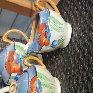 Poppy Flower Vintage 3 piece teapot set 🫖💐  with sugar bowl & Creamer bowl